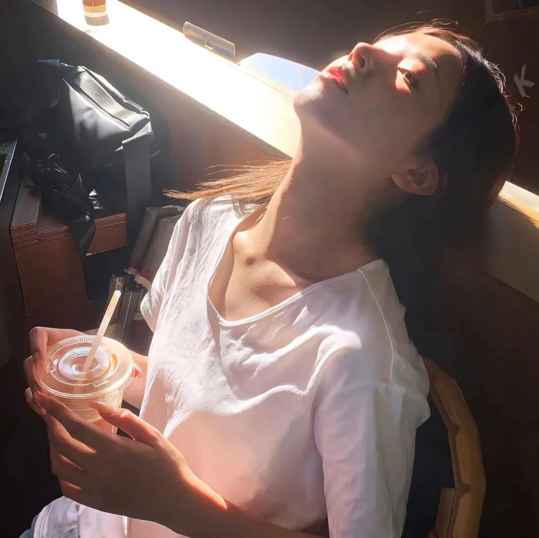 人类瑕疵大学