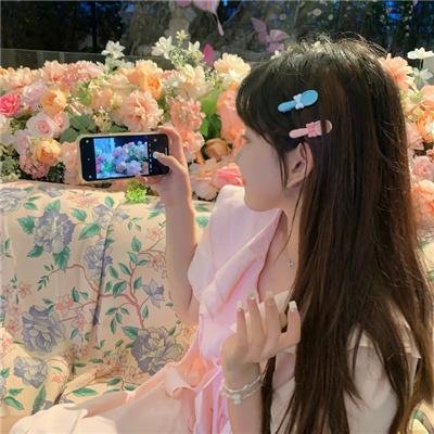 一个晚上，一辆列车